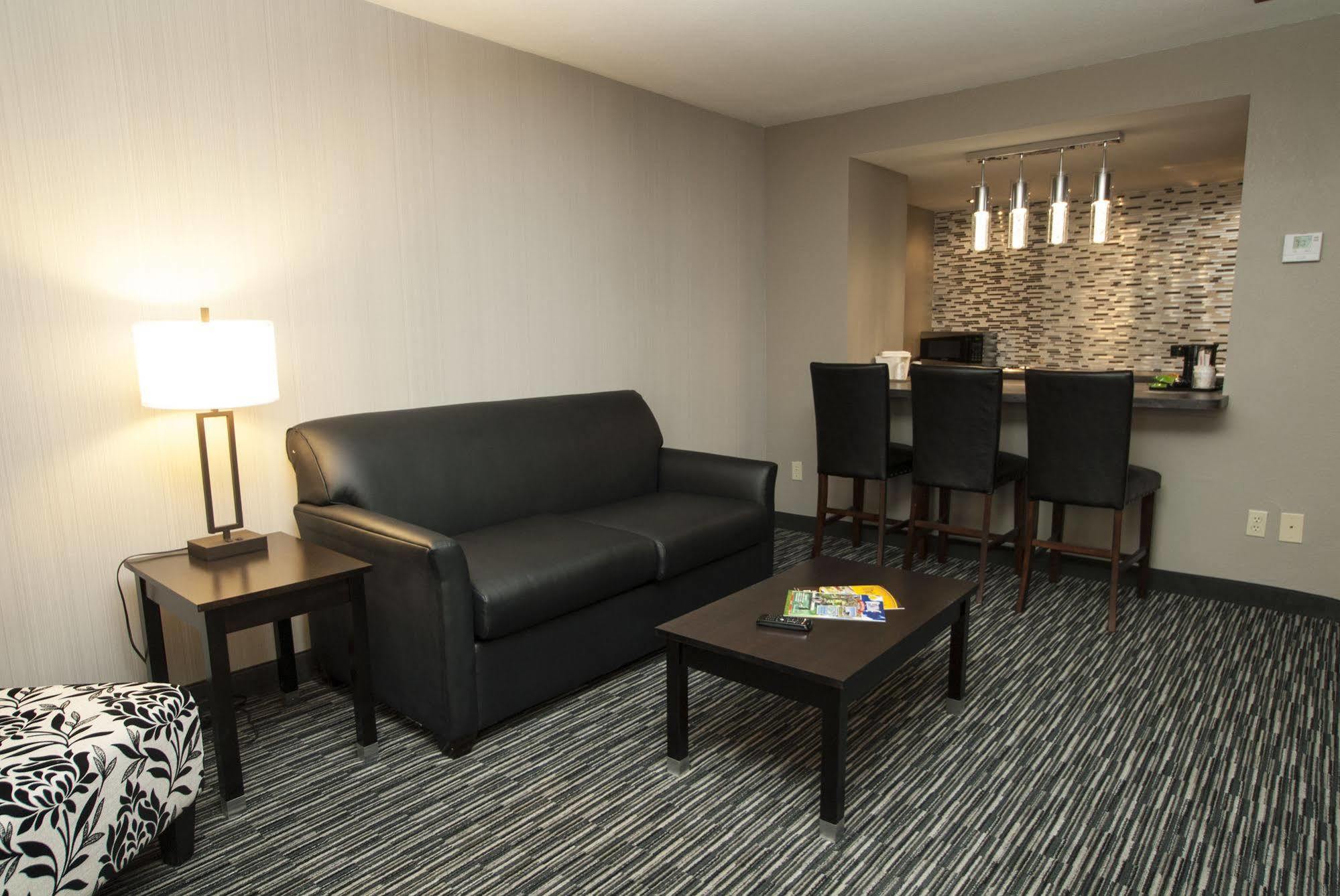 Greenstay Inn & Suites Court View スプリングフィールド エクステリア 写真