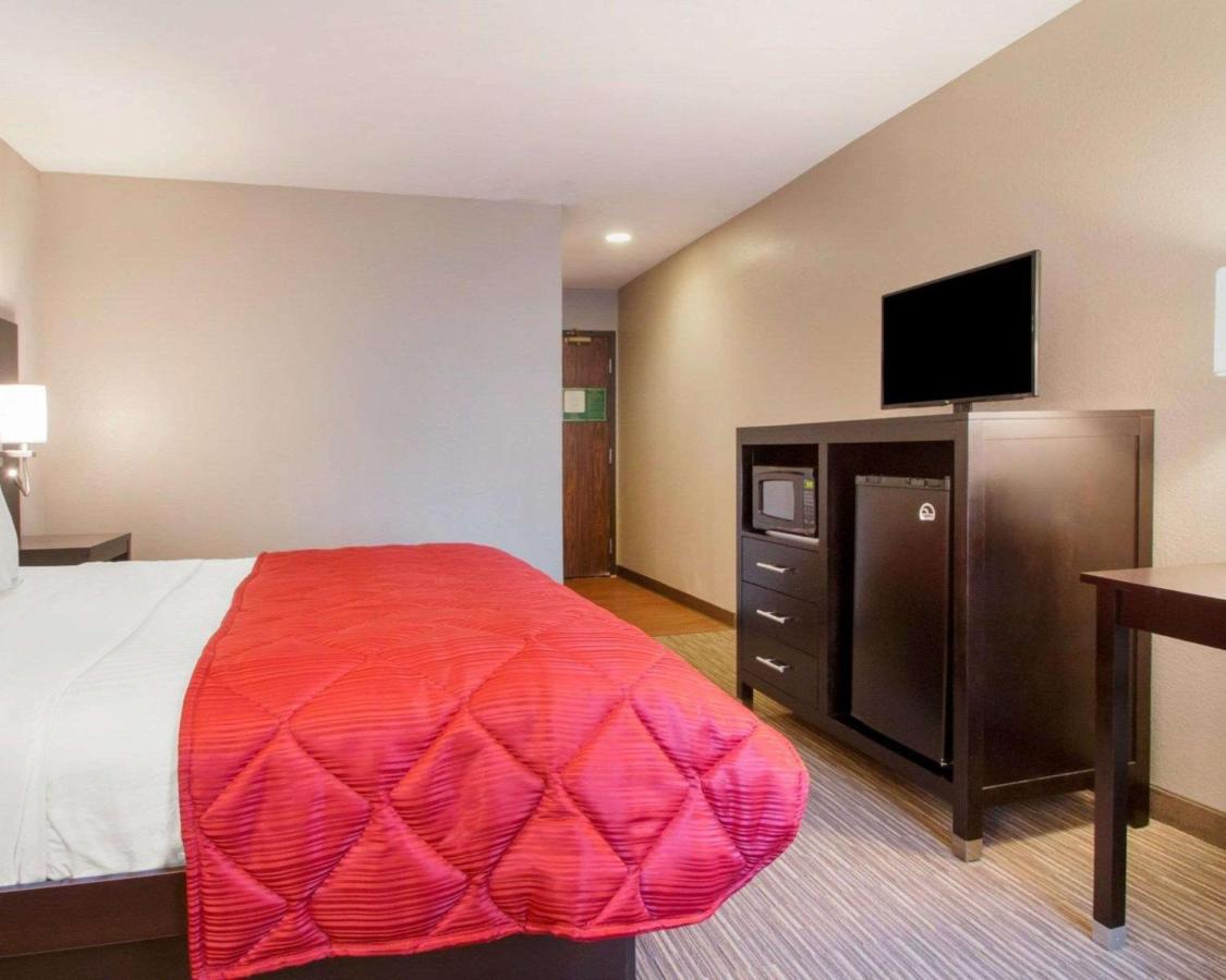Greenstay Inn & Suites Court View スプリングフィールド エクステリア 写真