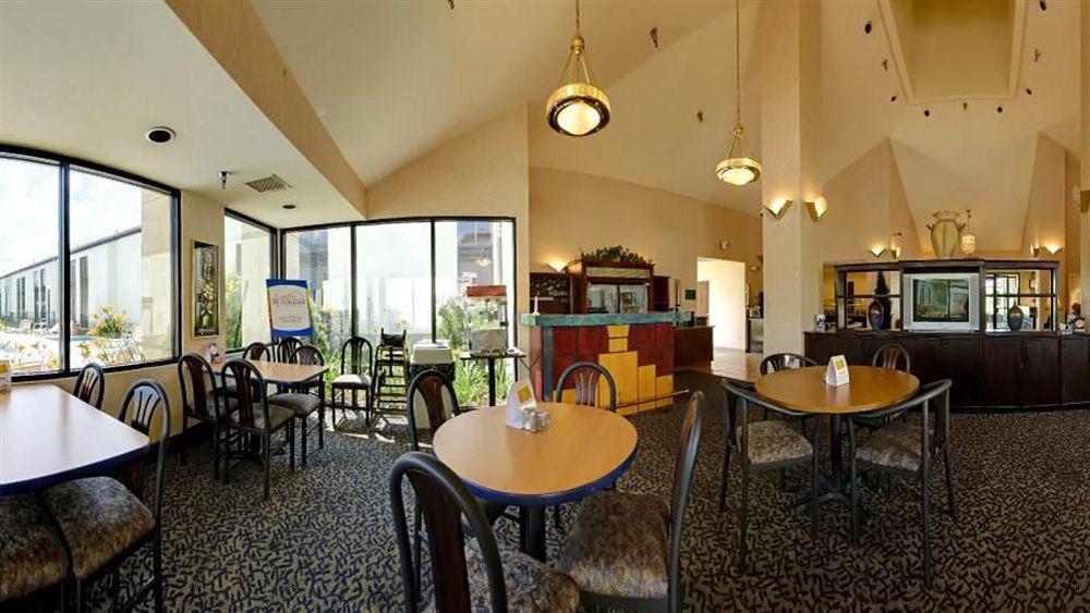 Greenstay Inn & Suites Court View スプリングフィールド エクステリア 写真